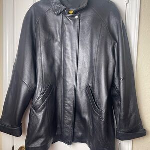Men’s Izzi Leather jacket With Collar Size Large *Pre-Owned*